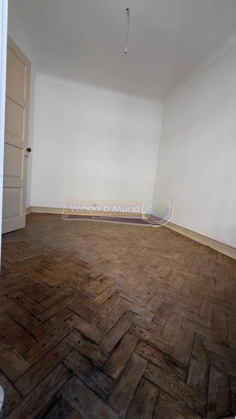 Apartamento T3 para Venda em Vila Franca de Xira
