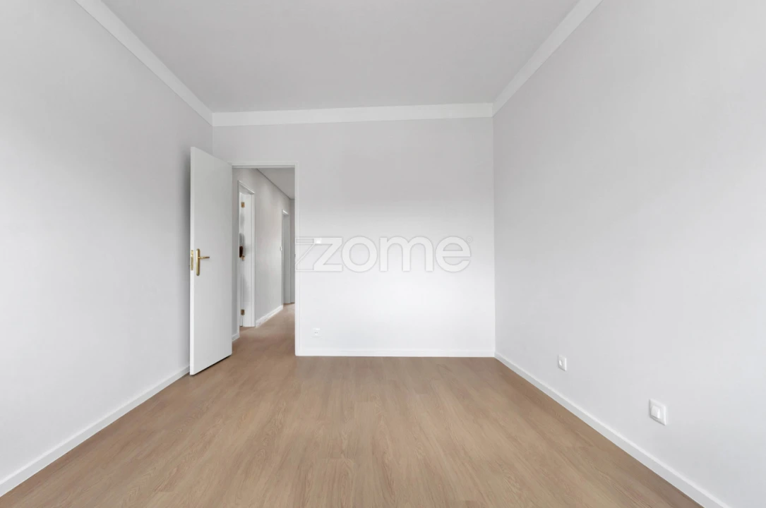 Apartamento T2 para Venda em Custóias, Leça do Balio e Guifões Foto 6