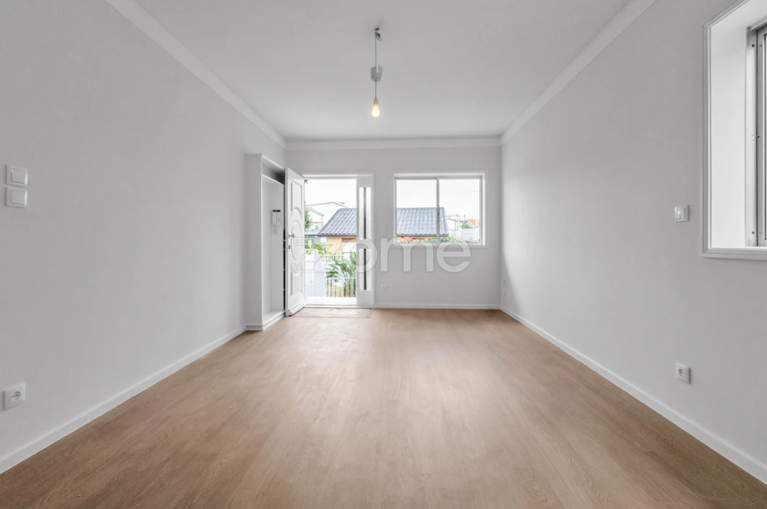 Apartamento T2 para Venda em Custóias, Leça do Balio e Guifões Foto 2