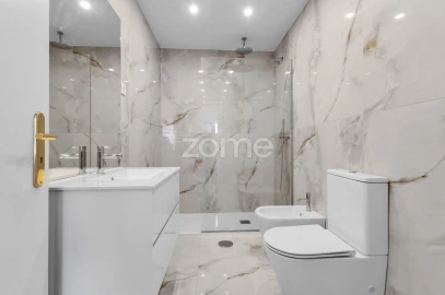 Apartamento T2 para Venda em Custóias, Leça do Balio e Guifões