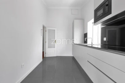 Apartamento T2 para Venda em Custóias, Leça do Balio e Guifões