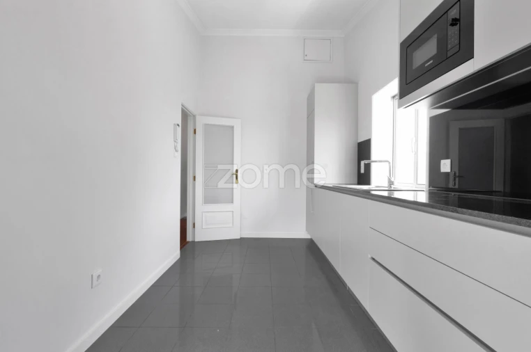 Apartamento T2 para Venda em Custóias, Leça do Balio e Guifões Foto 4