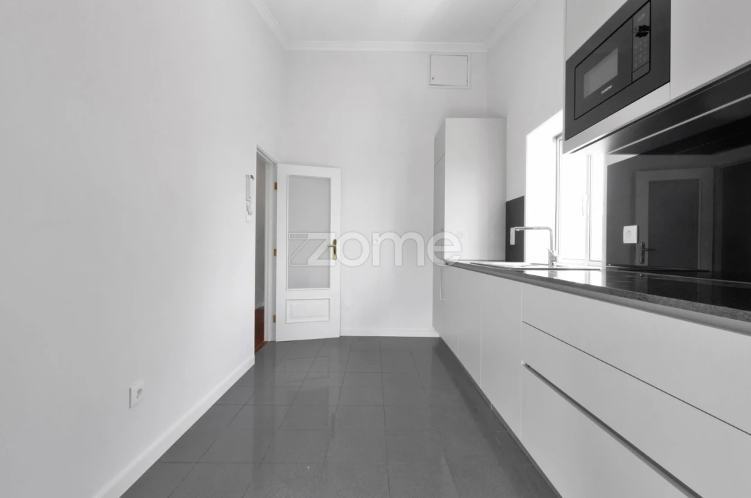 Apartamento T2 para Venda em Custóias, Leça do Balio e Guifões Foto 4