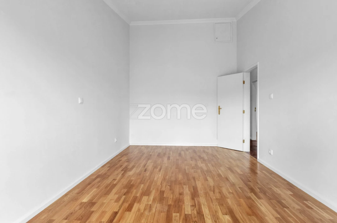Apartamento T2 para Venda em Custóias, Leça do Balio e Guifões Foto 6