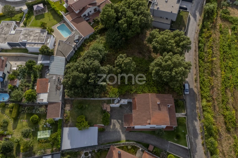 Terreno para Venda em Merelim (São Paio), Panoias e Parada de Tibães Foto 13