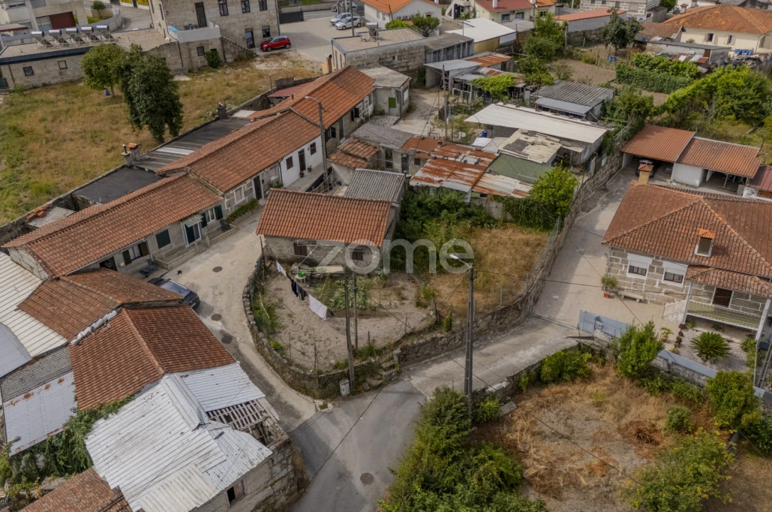 Moradia T22 para Venda em Candoso (São Martinho) Foto 15