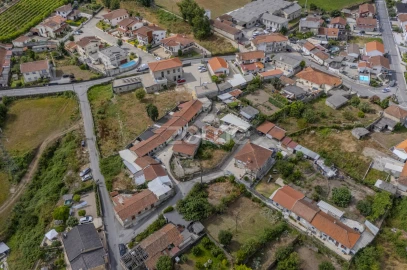 Moradia T22 para Venda em Candoso (São Martinho)