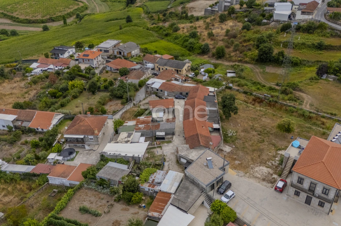 Moradia T22 para Venda em Candoso (São Martinho) Foto 7
