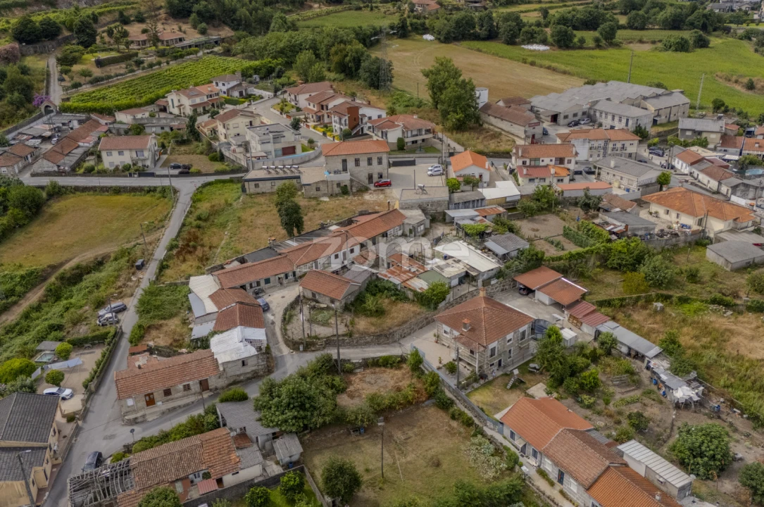 Moradia T22 para Venda em Candoso (São Martinho) Foto 10