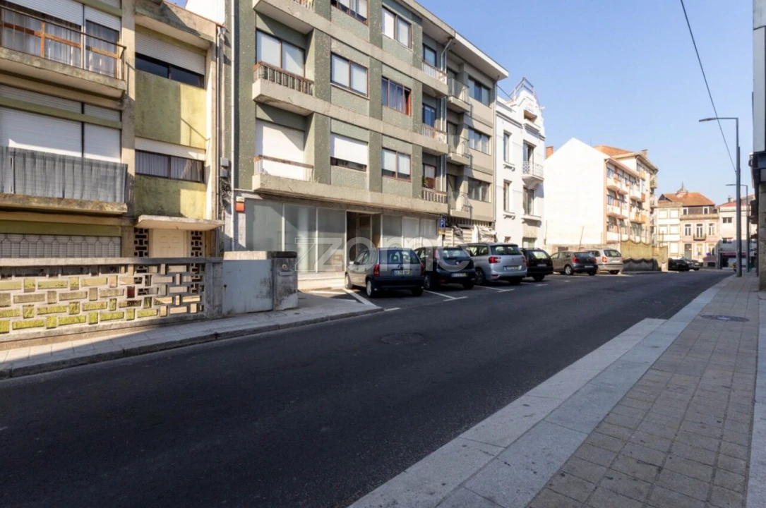 Apartamento T1 para Arrendamento em Cedofeita, Santo Ildefonso, Sé, Miragaia, São Nicolau e Vitória Foto 11