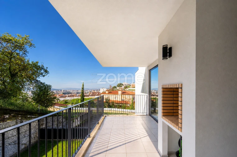 Apartamento T2 para Venda em Nogueira, Fraião e Lamaçães Foto 20