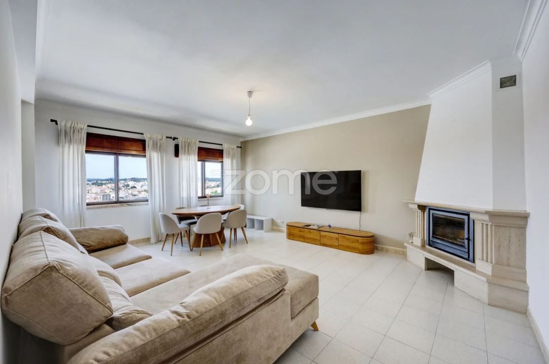 Apartamento T2 para Arrendamento em Cacém e São Marcos Foto 3