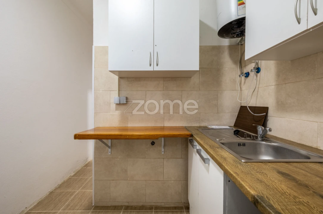 Terreno Comércio / Armazém para Venda em Alcobaça e Vestiaria Foto 14