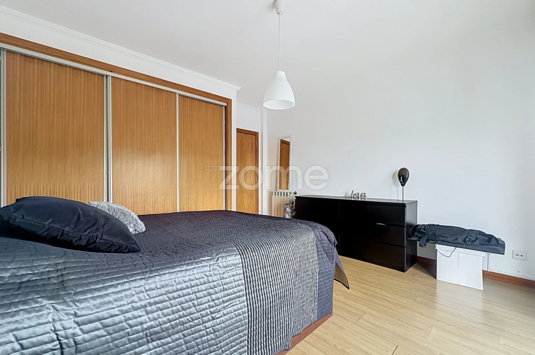 Apartamento T2 para Venda em Brasfemes Foto 2