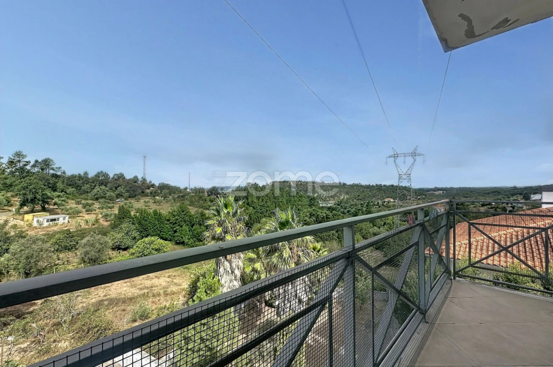 Apartamento T2 para Venda em Brasfemes Foto 8