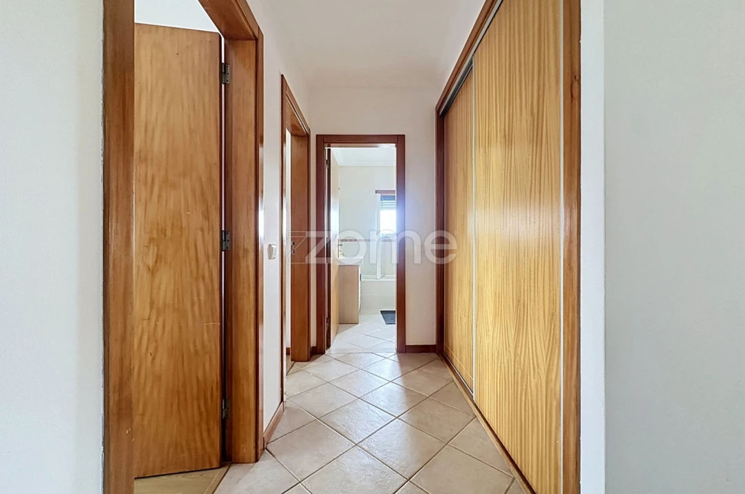 Apartamento T2 para Venda em Brasfemes Foto 20