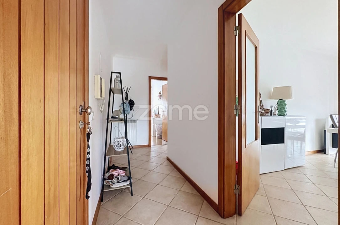 Apartamento T2 para Venda em Brasfemes Foto 23