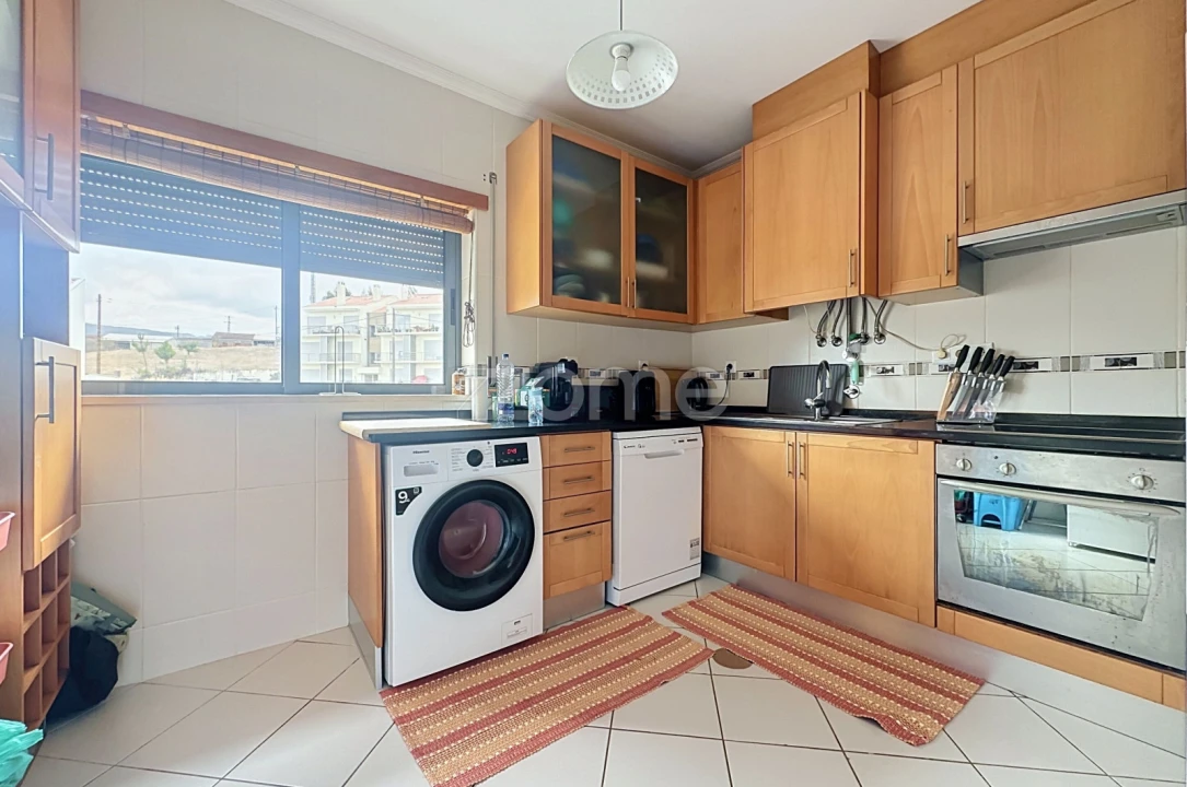Apartamento T2 para Venda em Brasfemes Foto 24