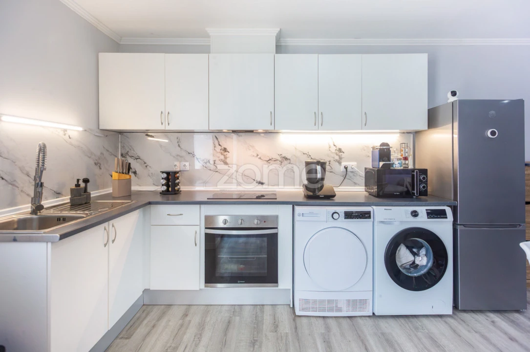 Apartamento T2 para Venda em Rabo de Peixe Foto 3