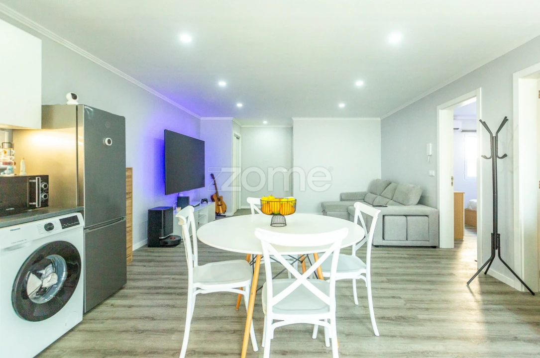 Apartamento T2 para Venda em Rabo de Peixe Foto 5