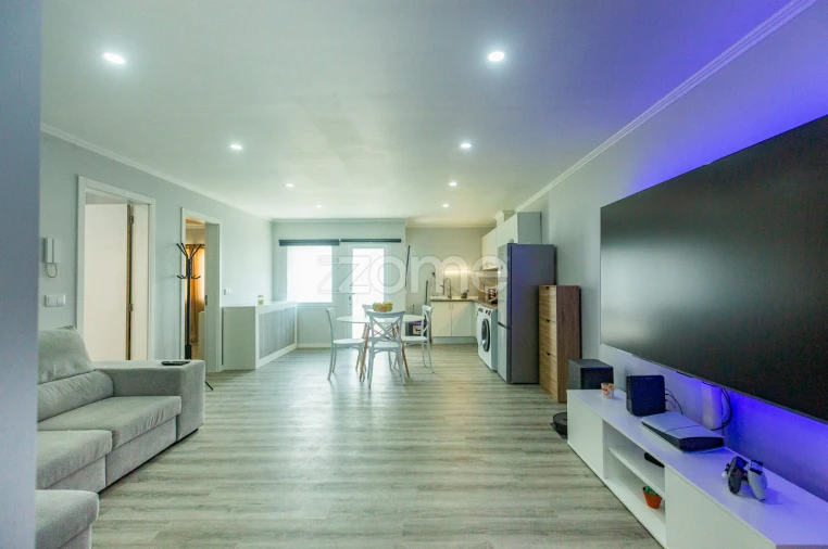 Apartamento T2 para Venda em Rabo de Peixe Foto 7