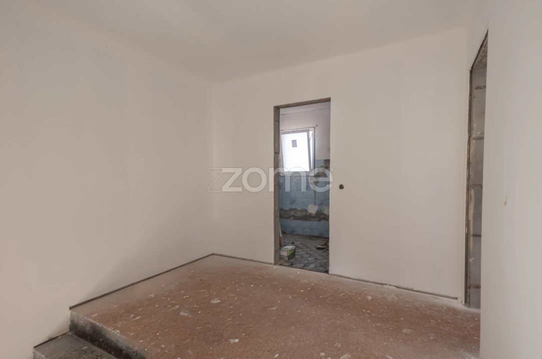 Moradia T3 para Venda em Santo Antonio Foto 15