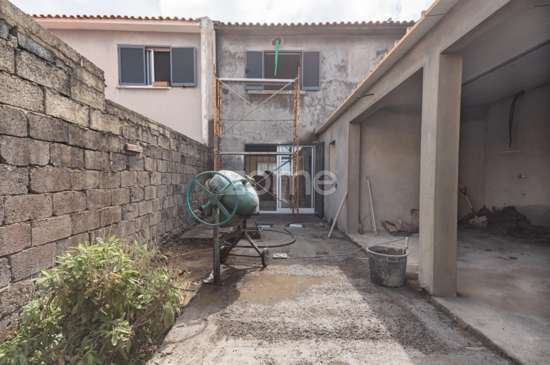 Moradia T3 para Venda em Santo Antonio Foto 17