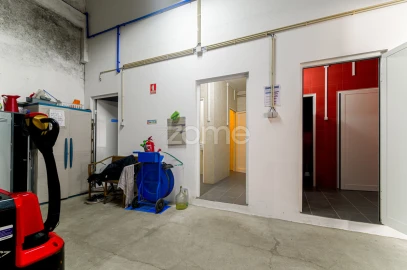 Terreno Comércio / Armazém para Venda em Alpiarça