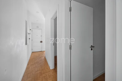 Apartamento T2 para Venda em Sacavém e Prior Velho