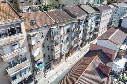 Apartamento T2 para Venda em Sacavém e Prior Velho