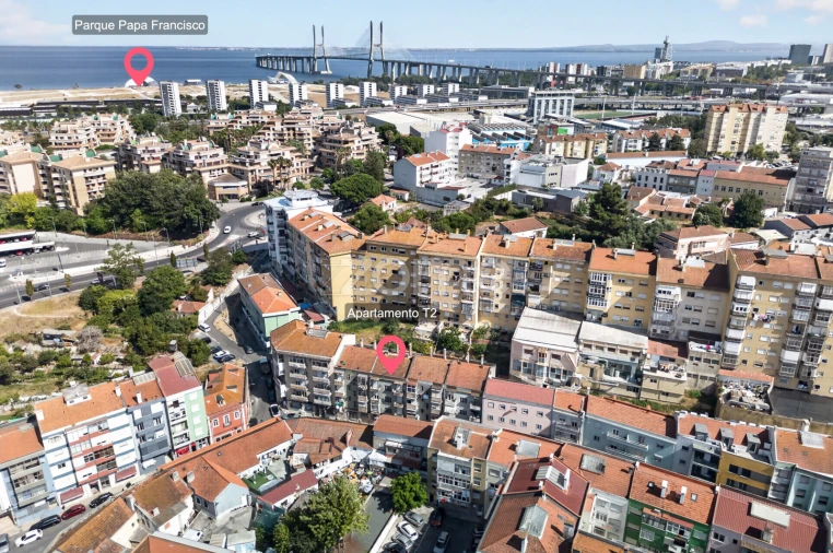 Apartamento T2 para Venda em Sacavém e Prior Velho Foto 26