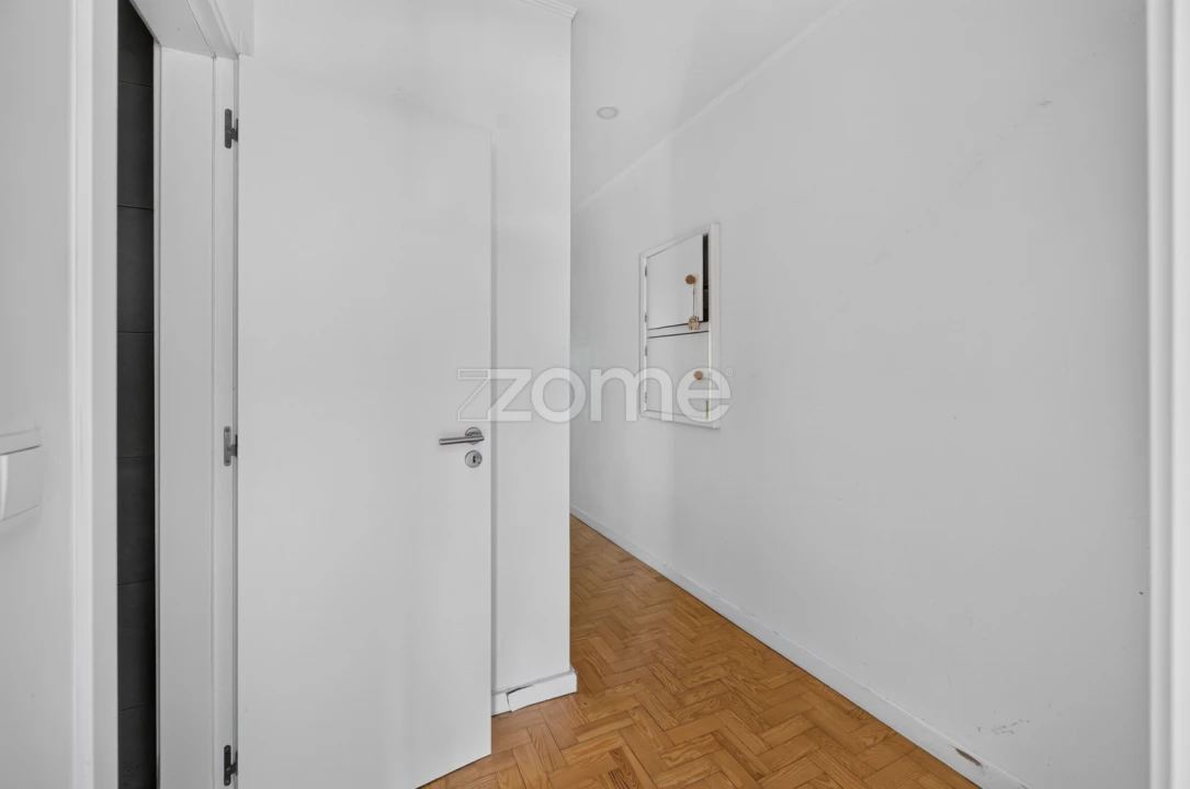 Apartamento T2 para Venda em Sacavém e Prior Velho Foto 20