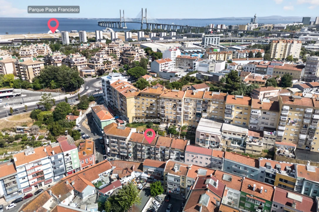 Apartamento T2 para Venda em Sacavém e Prior Velho Foto 26