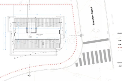 Moradia T5 para Venda em São Domingos de Rana