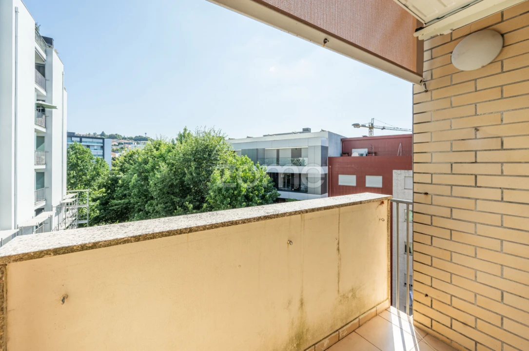 Apartamento T3 para Venda em Nogueira, Fraião e Lamaçães Foto 14