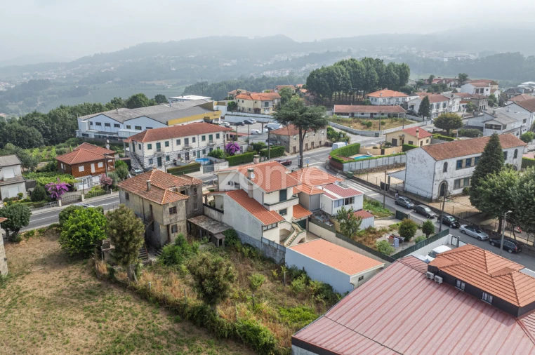 Moradia T3 para Venda em Margaride, Várzea, Lagares, Varziela, Moure Foto 5