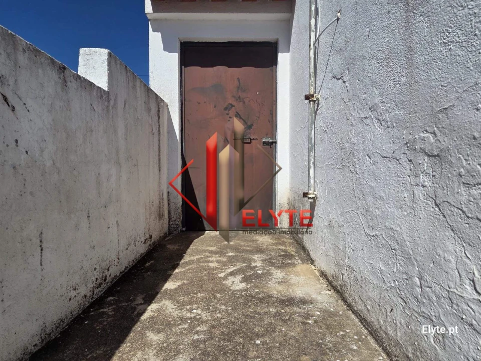 Moradia T2 para Venda em Benavente Foto 1