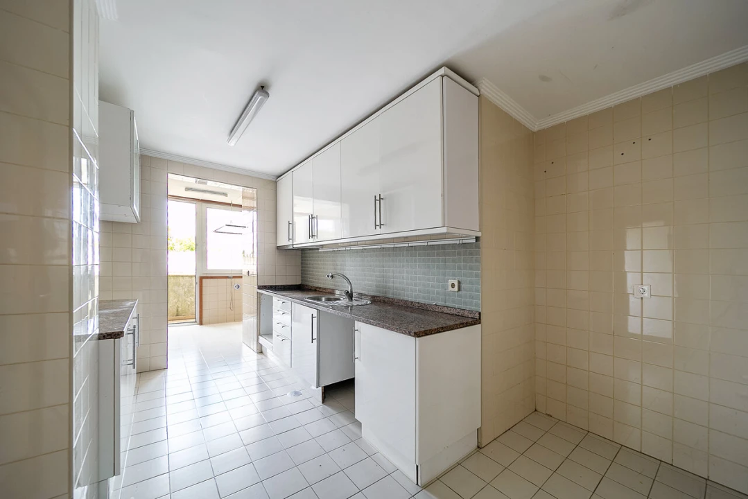 Apartamento T3 para Venda em Arcozelo Foto 6