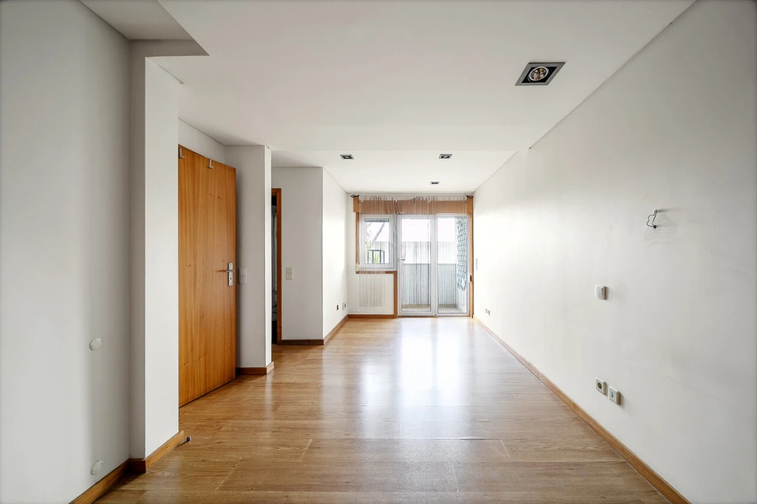 Apartamento T3 para Venda em Arcozelo Foto 23