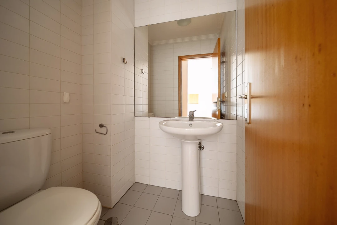 Apartamento T3 para Venda em Arcozelo Foto 31