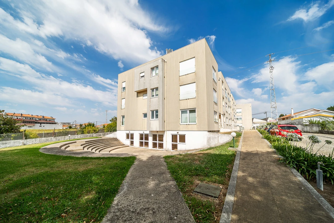 Apartamento T3 para Venda em Arcozelo Foto 35