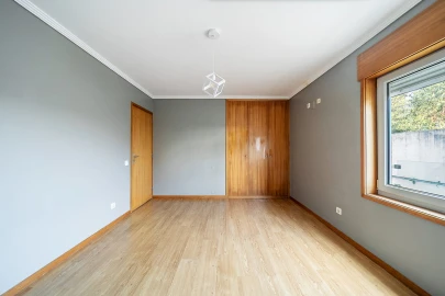 Apartamento T3 para Venda em Arcozelo