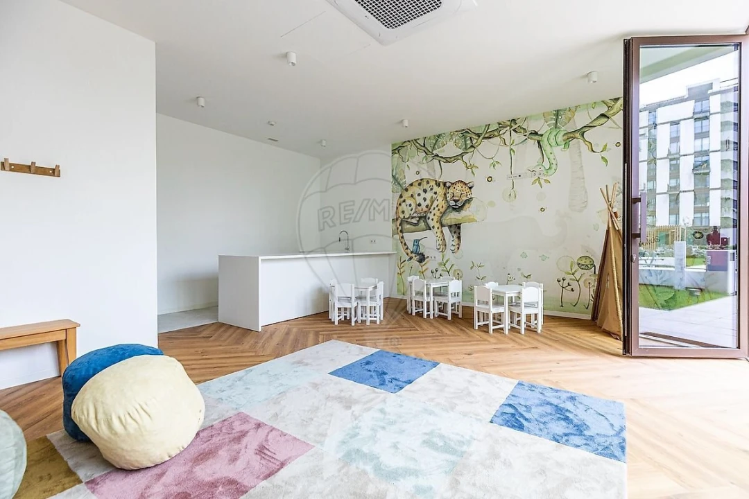 Apartamento T2 para Venda em Benfica Foto 38