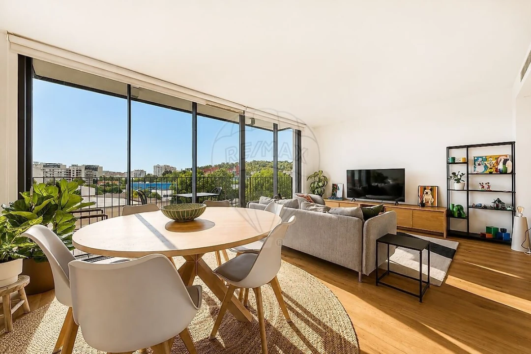 Apartamento T2 para Venda em Benfica Foto 4