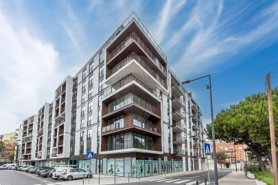 Apartamento T2 para Venda em Benfica