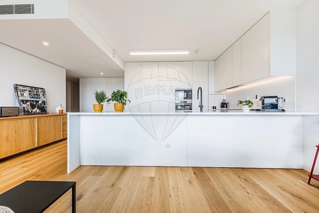 Apartamento T2 para Venda em Benfica Foto 8