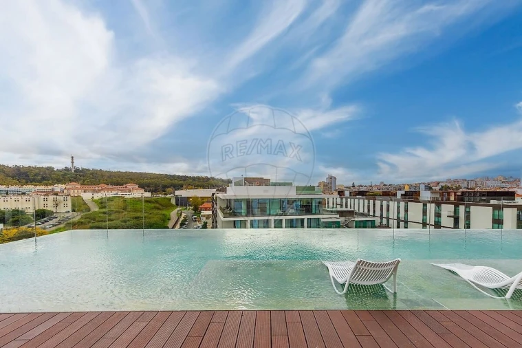 Apartamento T2 para Venda em Benfica Foto 31