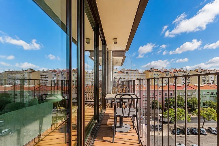 Apartamento T2 para Venda em Benfica Foto 14