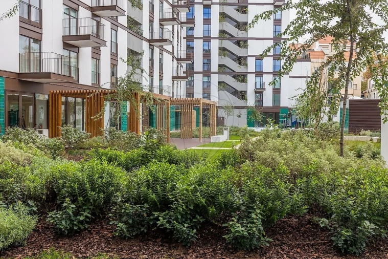 Apartamento T2 para Venda em Benfica Foto 32