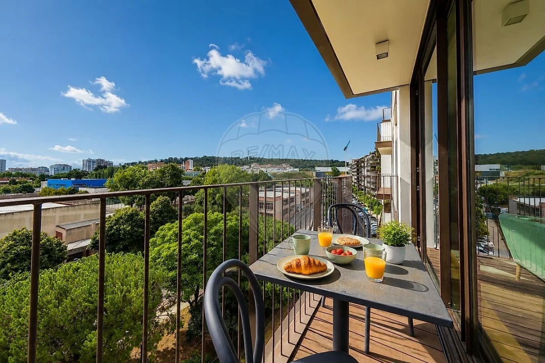 Apartamento T2 para Venda em Benfica Foto 13
